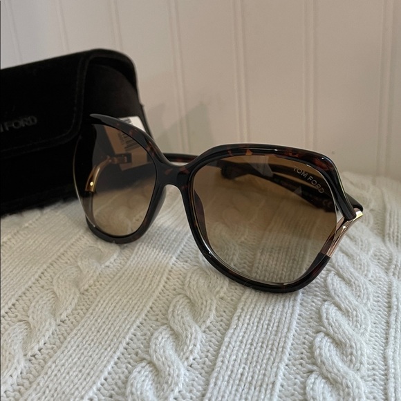 NWT Tom Ford Anouk Women's Gold trim Brown Frame Sunglasses - Picture 7 of 7